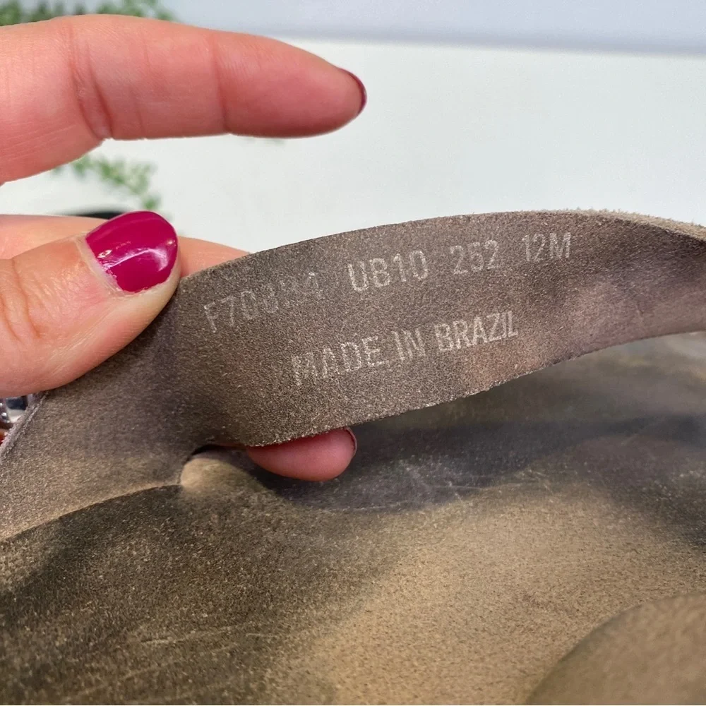 John Varvatos Beige Tan Leather Thong Flip Flop Sandals Size 12M